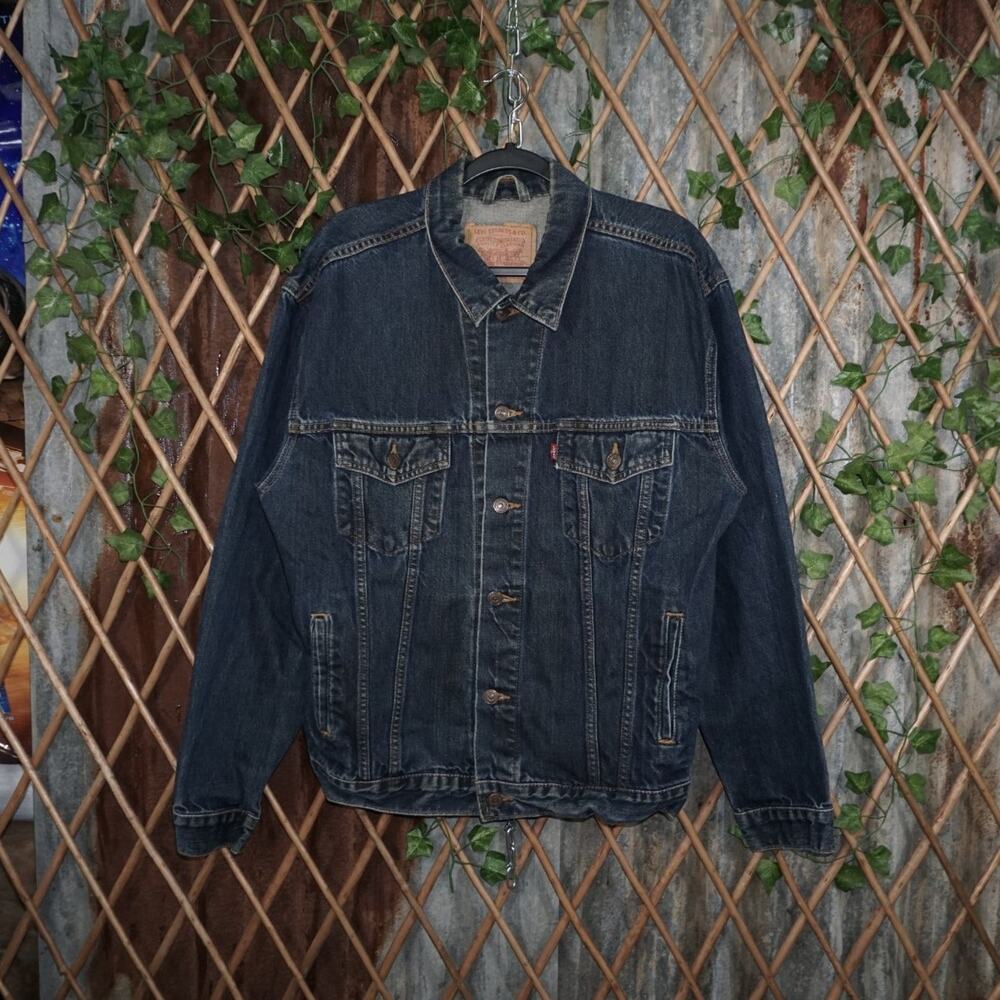 L - Vintage Y2K Levi's Jackets Coats description denim dark